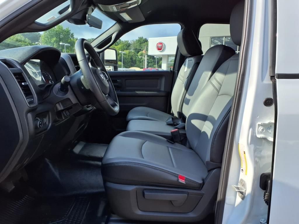 New 2026 RAM 2500 Tradesman w/ Chrome Appearance Group image 9