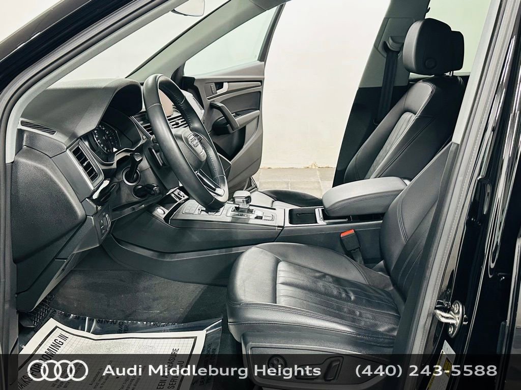 Used 2019 Audi Q5 2.0T Premium w/ Convenience Package image 11