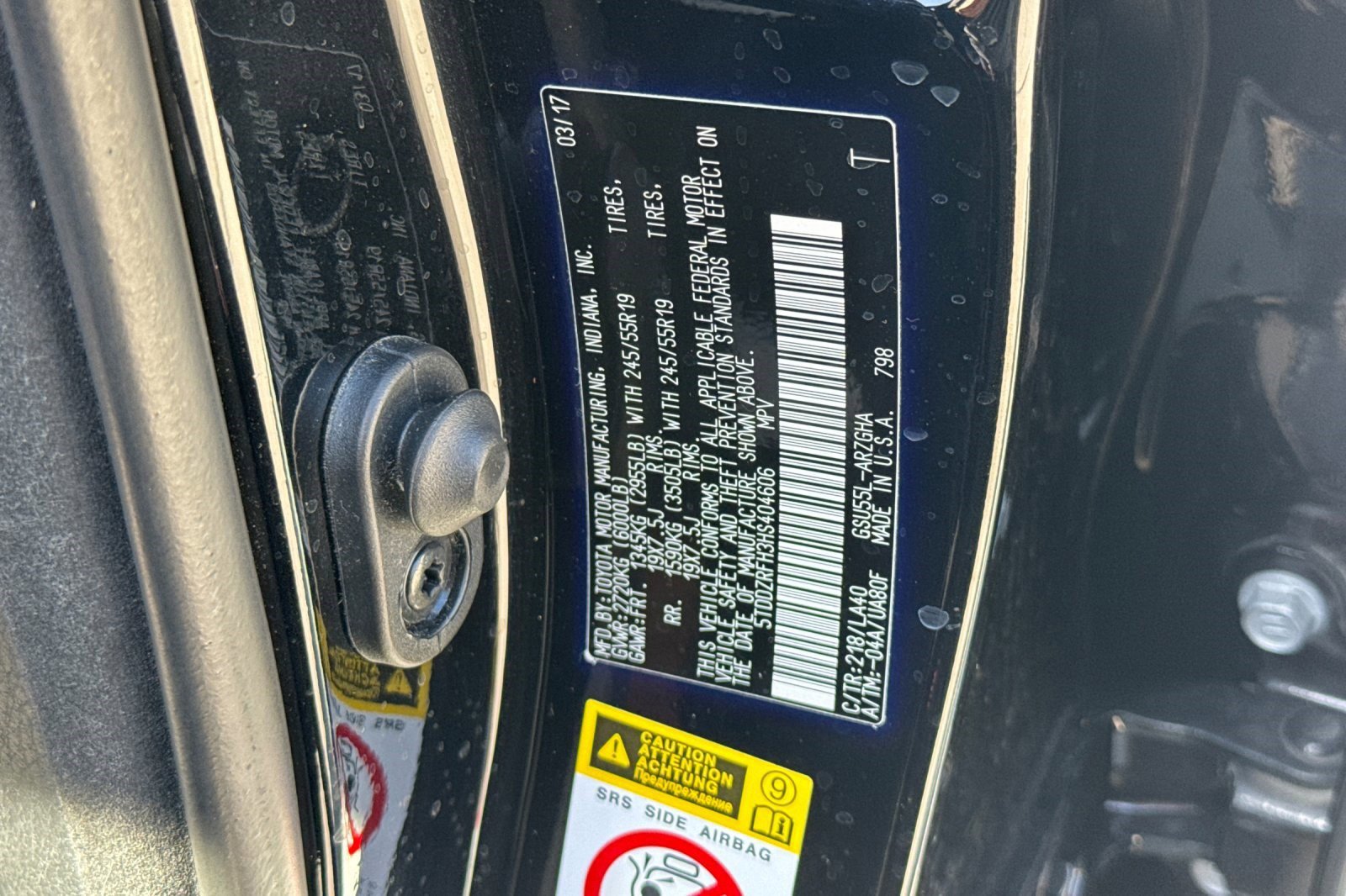 Certified 2017 Toyota Highlander Limited AWD/4WD image 20