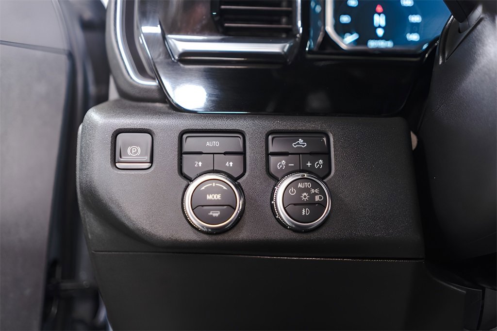 Used 2023 GMC Sierra 1500 Elevation w/ Preferred Package image 19