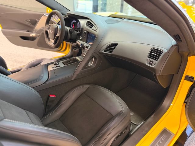 Used 2018 Chevrolet Corvette Z06 RWD image 20