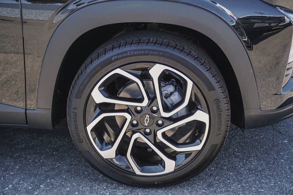 New 2026 Chevrolet Trax RS w/ Driver Confidence Package FWD image 9