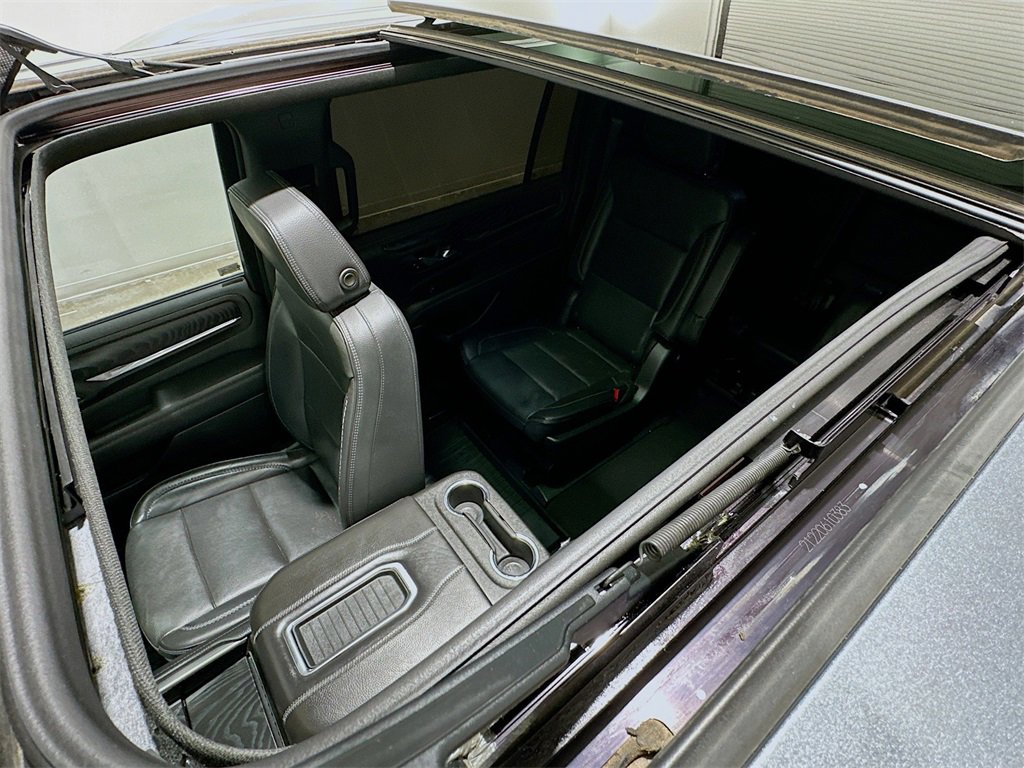 Used 2022 GMC Yukon XL Denali image 23