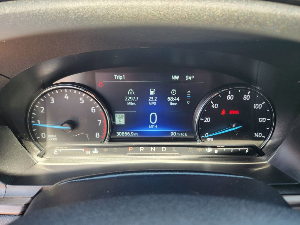 Used 2022 Ford Explorer Limited w/ Equipment Group 301A image 23