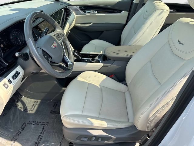 Certified 2024 Cadillac XT6 Premium Luxury w/ Technology Package AWD/4WD image 20