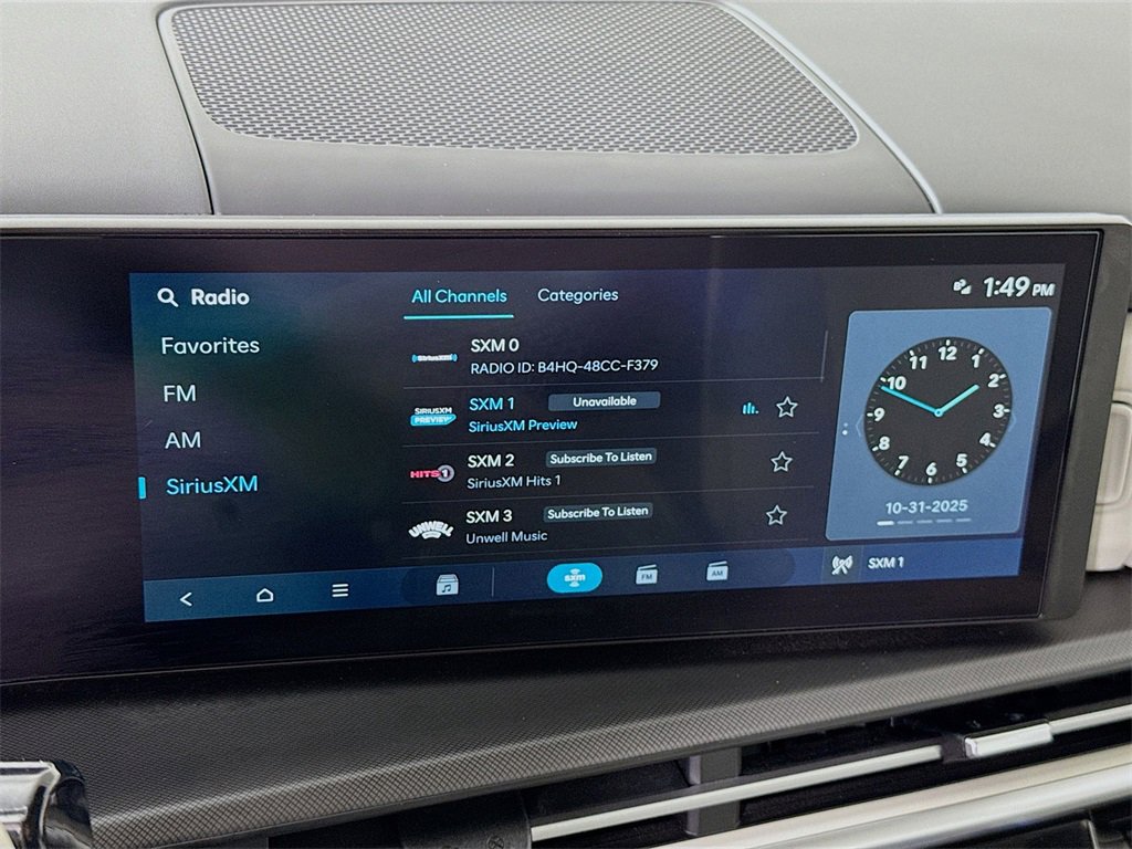 Used 2025 Hyundai Santa Fe SEL w/ Tow & Go Package image 6