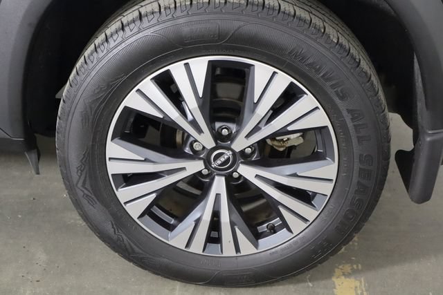 Used 2023 Nissan Rogue SV FWD image 36