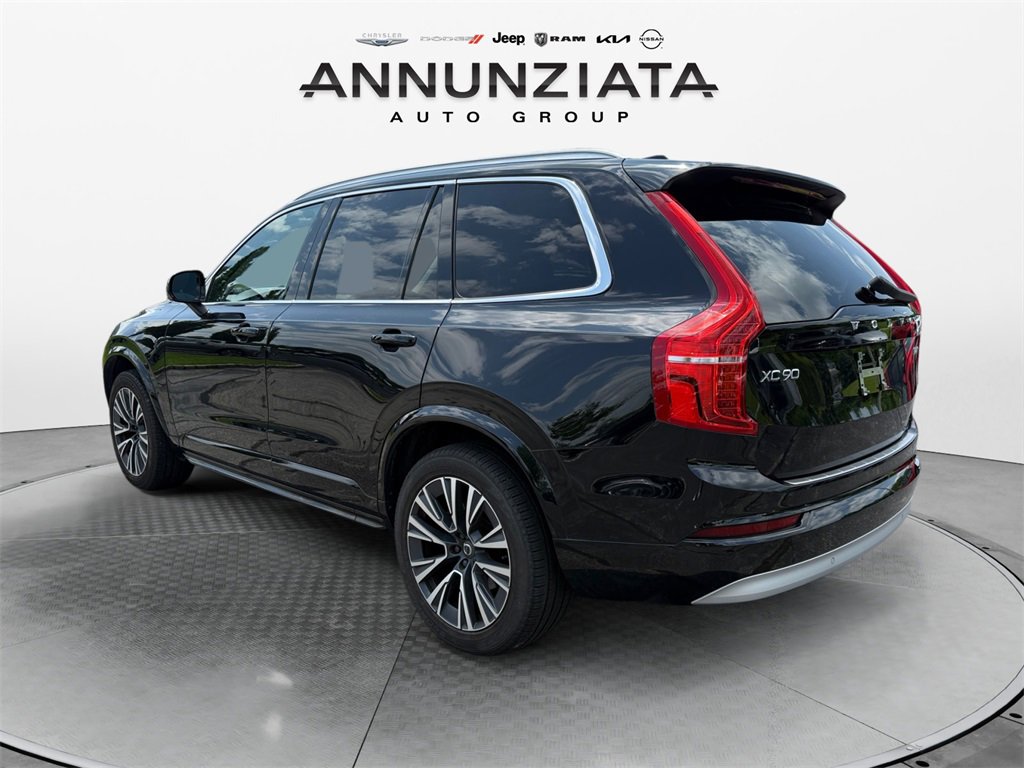 Used 2022 Volvo XC90 T6 Momentum w/ Climate Package image 3