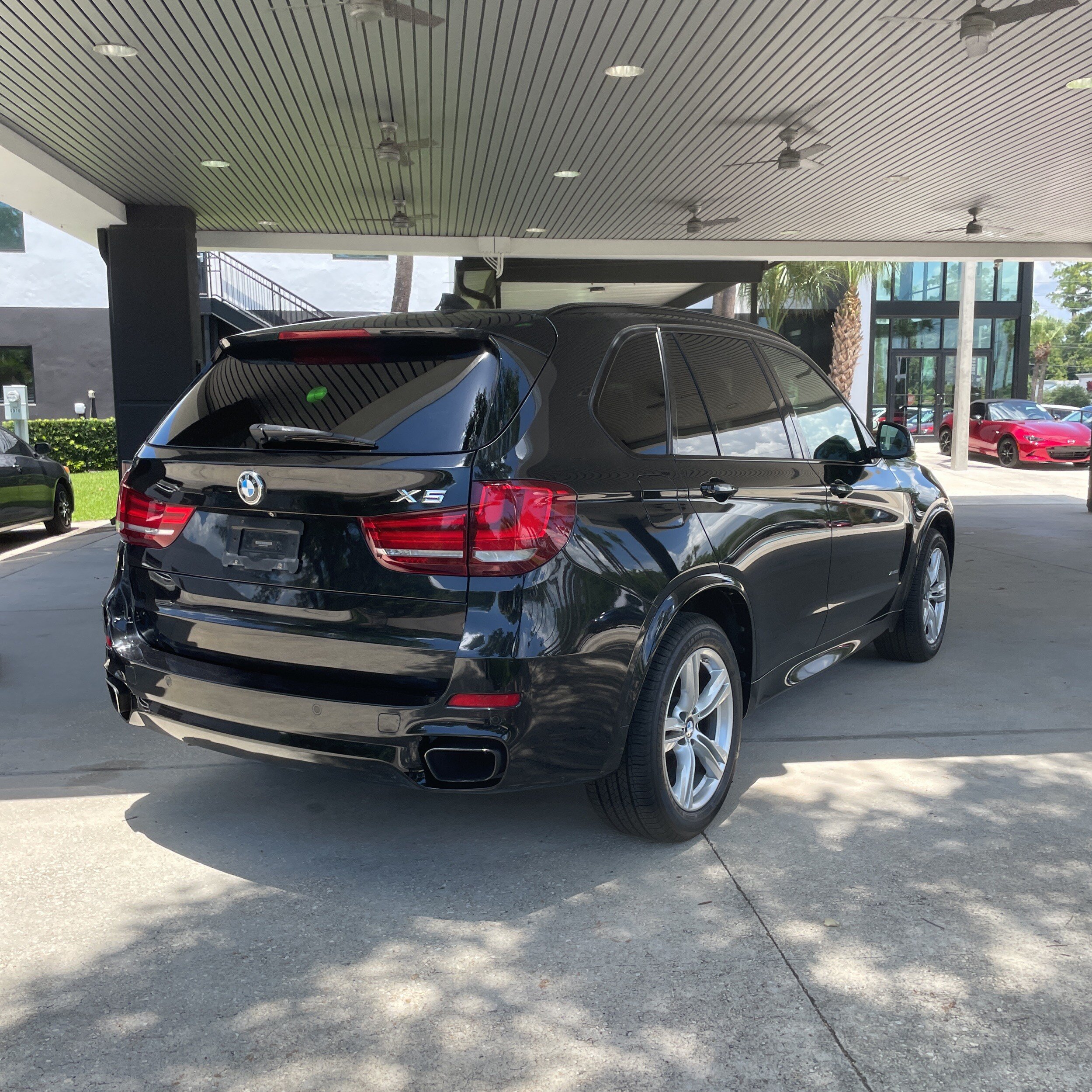 Used 2015 BMW X5 xDrive50i AWD/4WD image 11