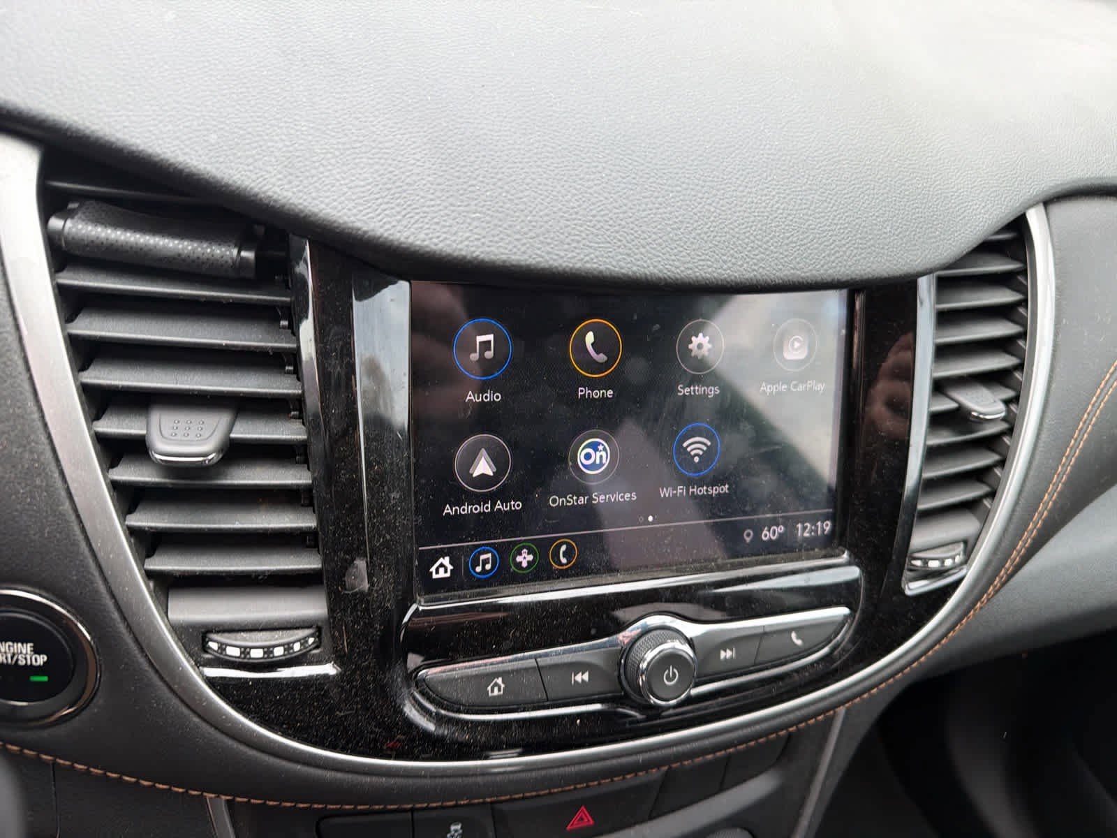 Used 2018 Chevrolet Trax LT w/ LT Convenience Package image 14