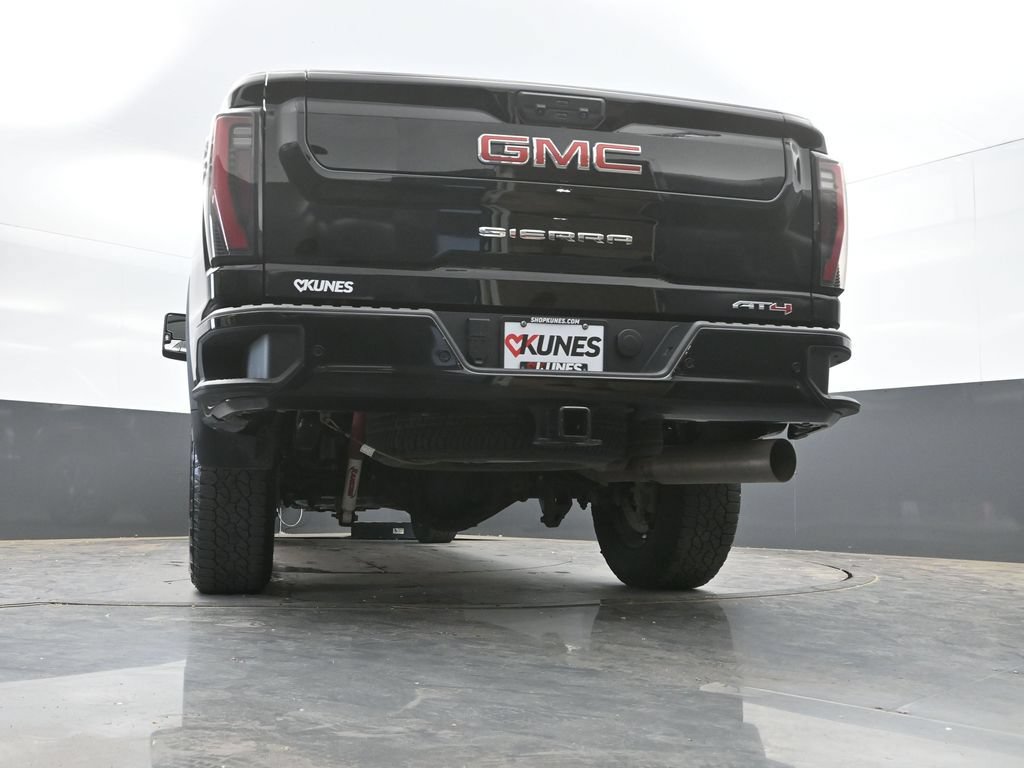 Used 2025 GMC Sierra 2500 AT4 AWD/4WD image 40