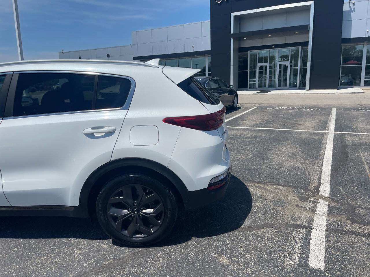 Used 2020 Kia Sportage S FWD image 13