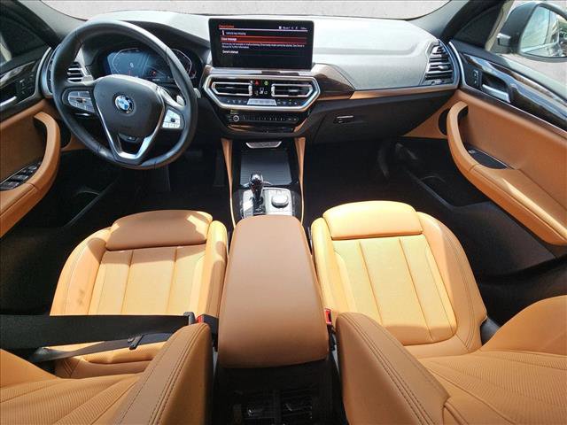 Used 2025 BMW X4 xDrive30i image 17