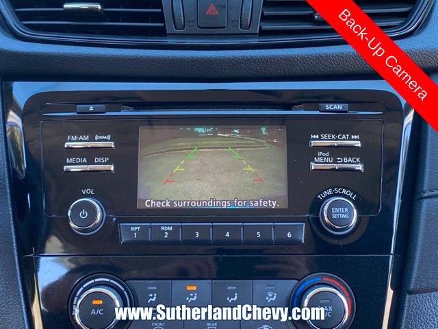 Used 2017 Nissan Rogue S AWD/4WD image 24