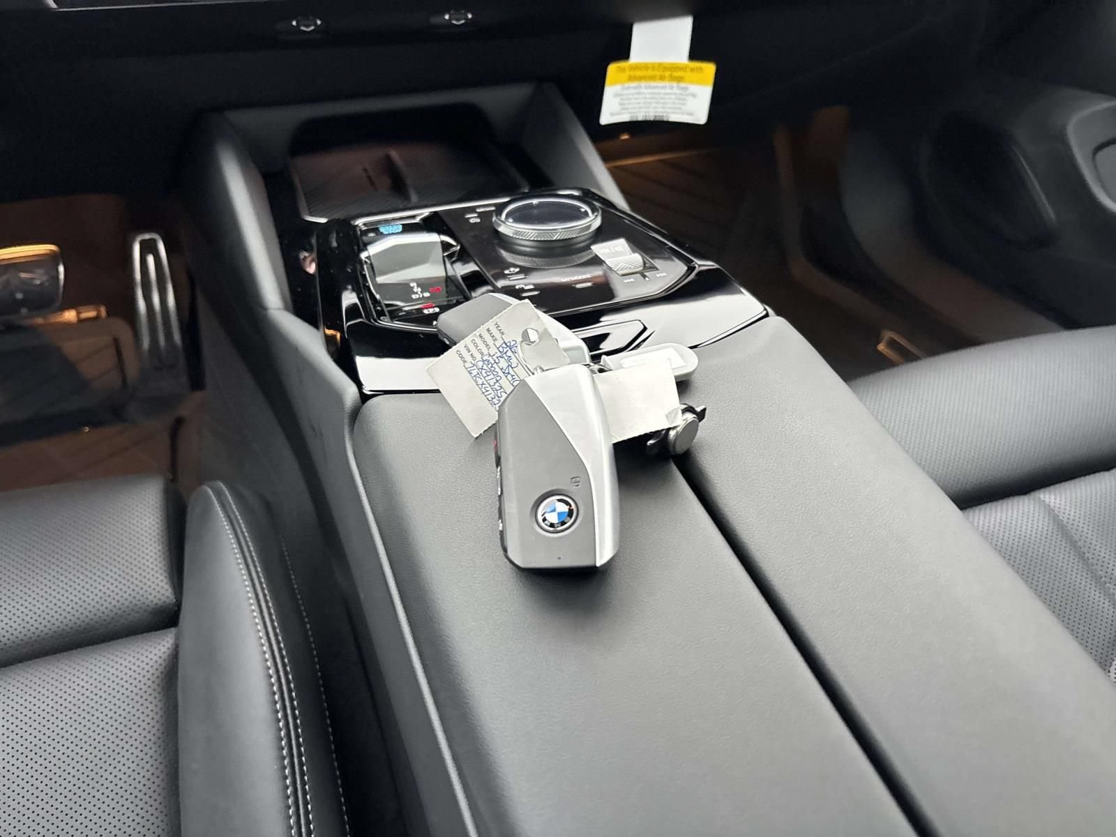 New 2026 BMW i5 eDrive40 w/ M Sport Package AWD/4WD image 55