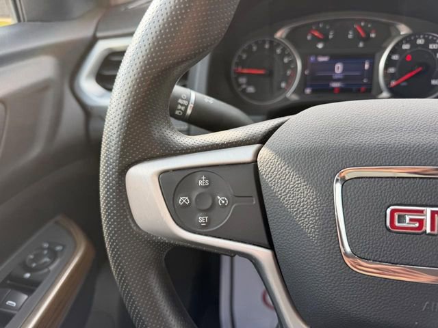 Used 2021 GMC Acadia SLE FWD image 11