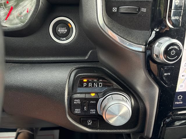 Used 2023 RAM 1500 Laramie AWD/4WD image 16