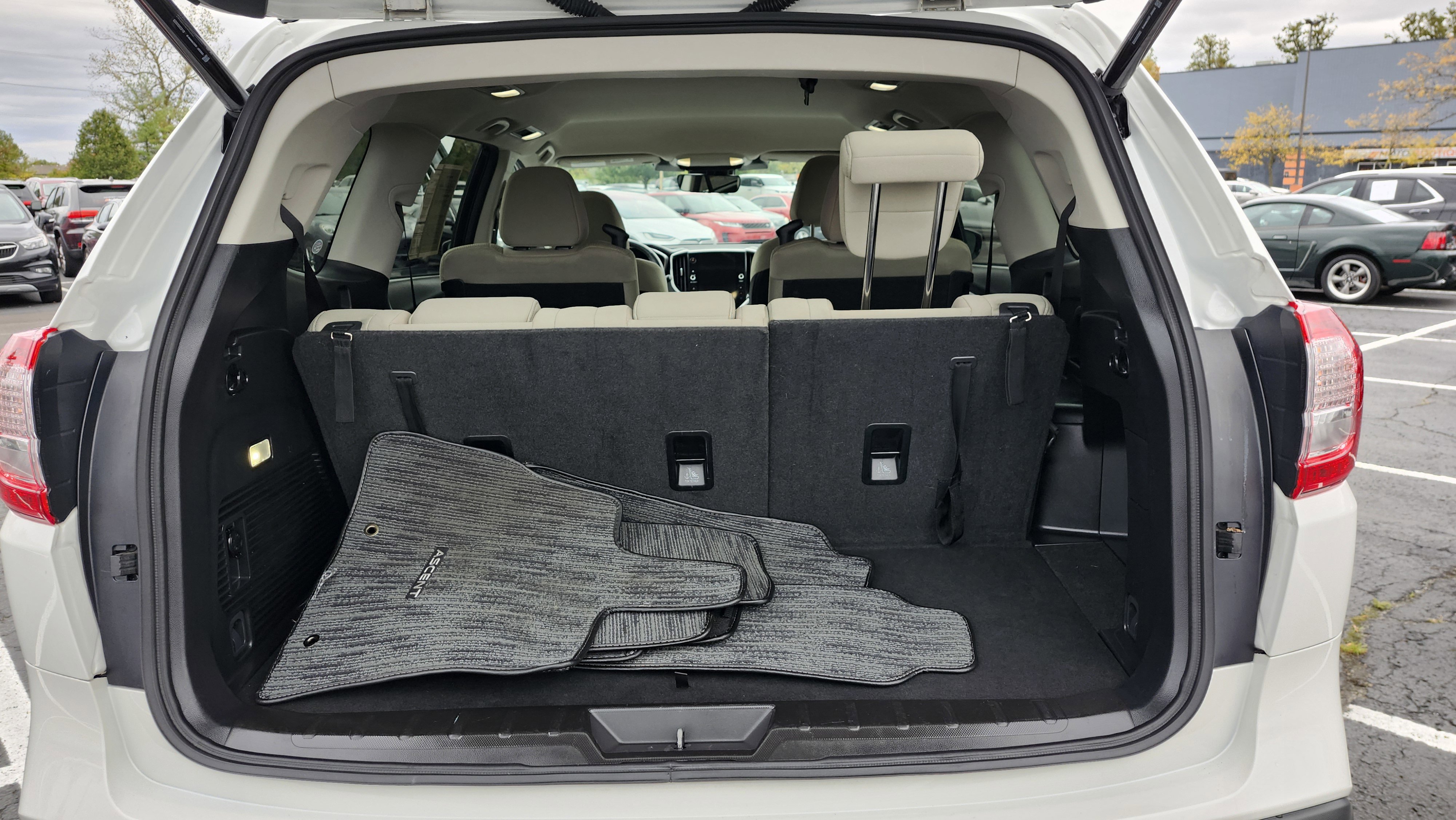 Used 2025 Subaru Ascent Premium image 17
