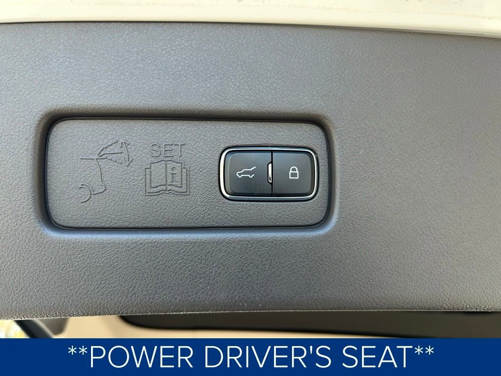 Used 2021 Lincoln Aviator Reserve w/ Equipment Group 201A image 9