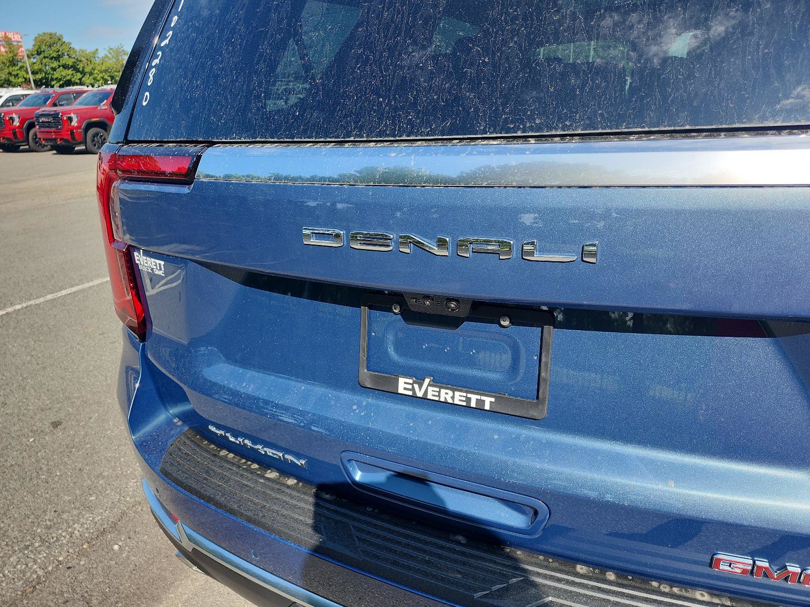 New 2027 GMC Yukon Denali w/ Denali Reserve Package AWD/4WD image 4