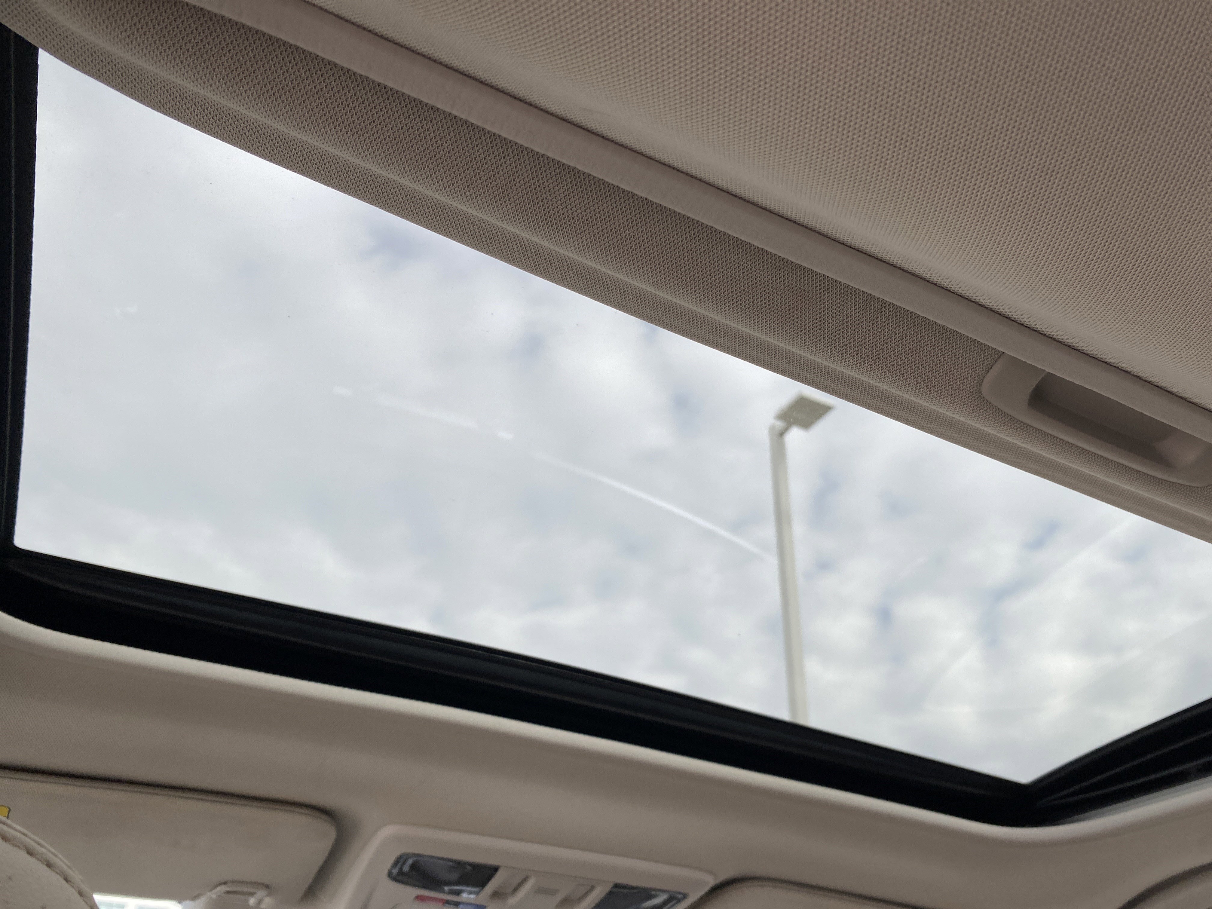 Used 2017 Subaru Outback 2.5i Limited image 35