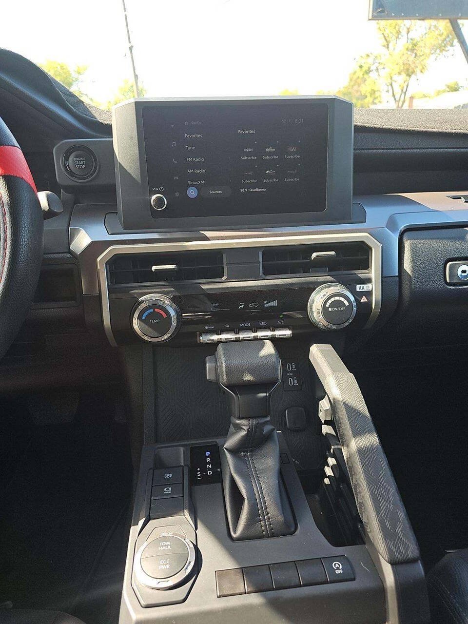 Used 2025 Toyota Tacoma SR5 RWD image 12