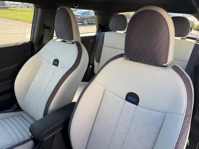 New 2026 MINI Cooper S image 17