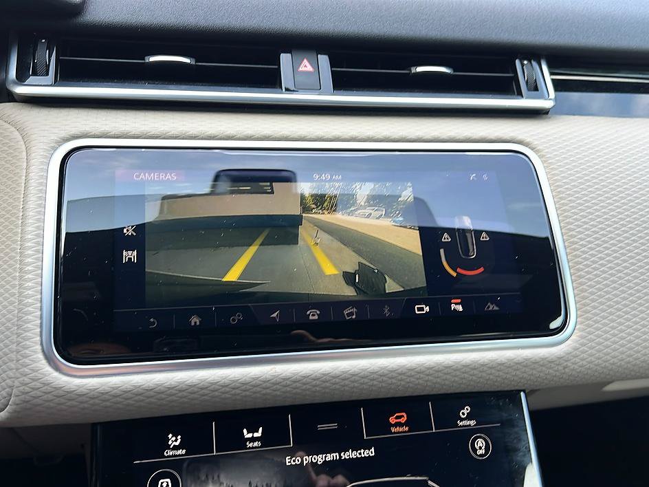 Used 2018 Land Rover Range Rover Velar R-Dynamic SE AWD/4WD image 16