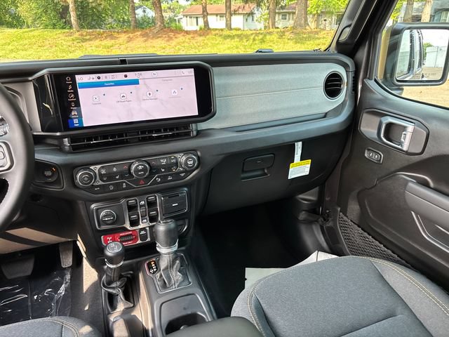 New 2026 Jeep Wrangler Unlimited Sport AWD/4WD image 12