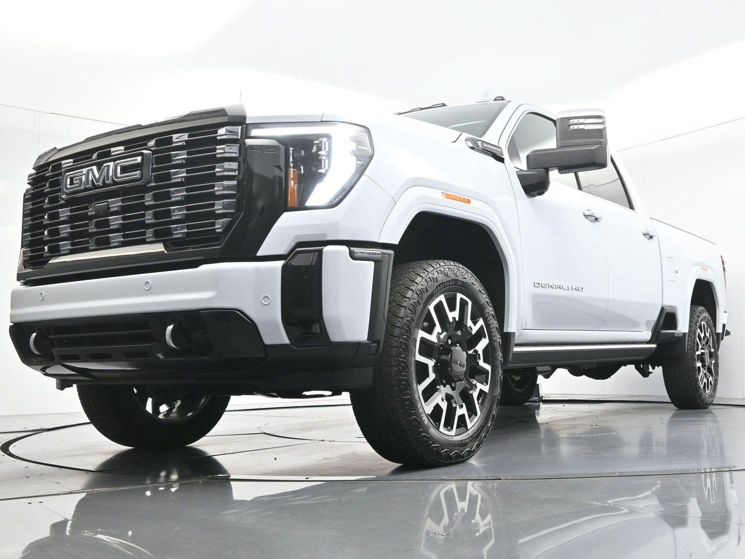 Used 2026 GMC Sierra 2500 Denali Ultimate AWD/4WD image 50