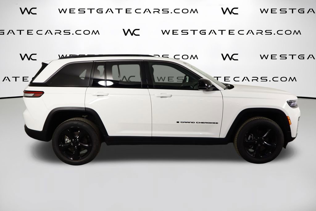 New 2026 Jeep Grand Cherokee Limited w/ Limited Altitude Package image 5