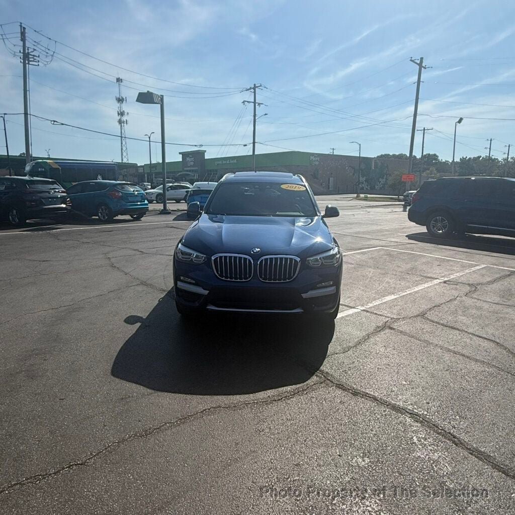 Used 2019 BMW X3 xDrive30i w/ Driving Assistance Package AWD/4WD image 4