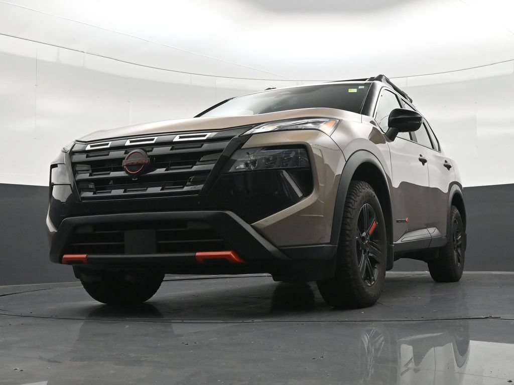 Used 2025 Nissan Rogue SV w/ Rock Creek Premium Package AWD/4WD image 31