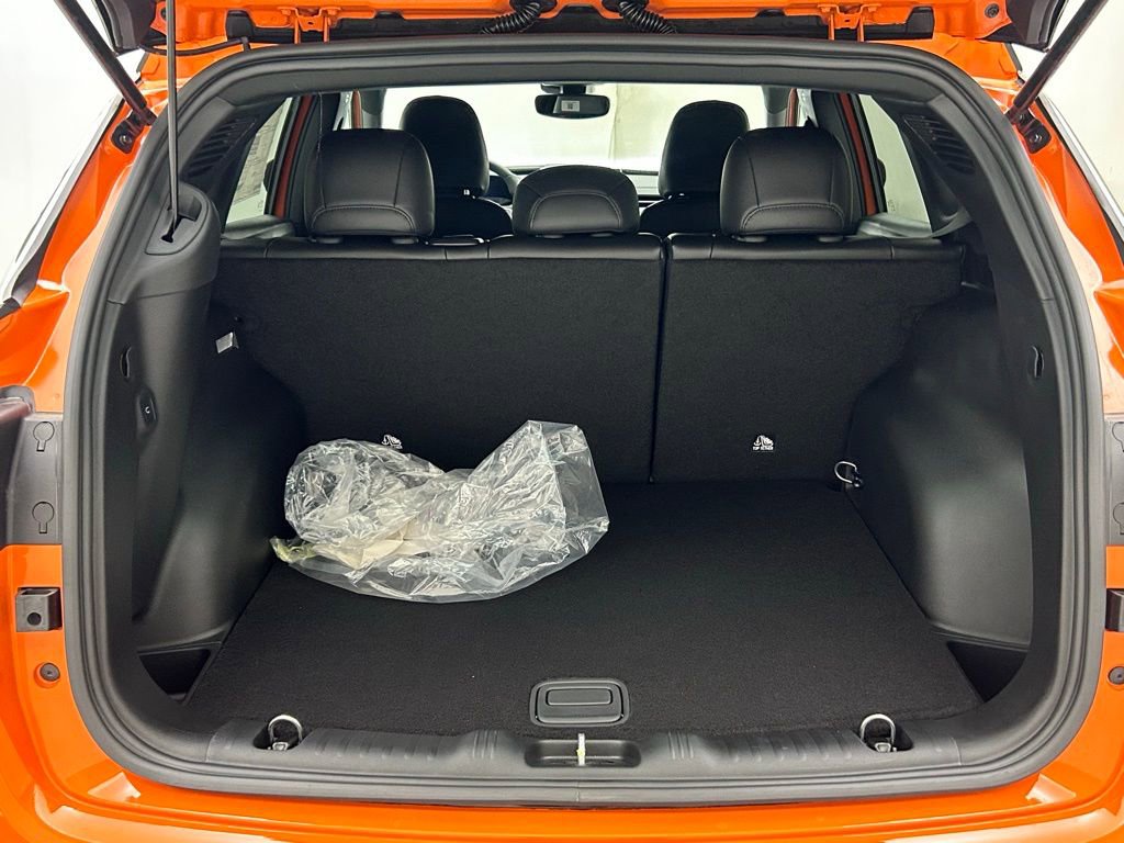 New 2026 Jeep Compass Limited image 9