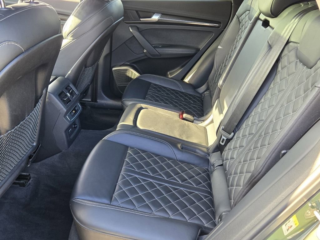 Used 2023 Audi SQ5 Premium Plus image 11