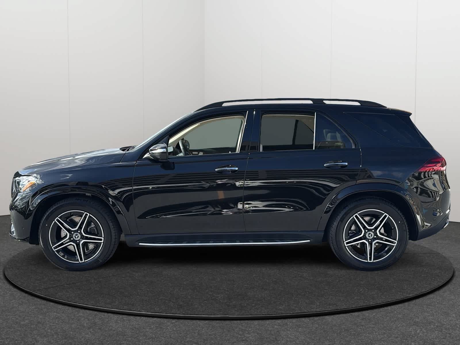 New 2026 Mercedes-Benz GLE 450 4MATIC image 3