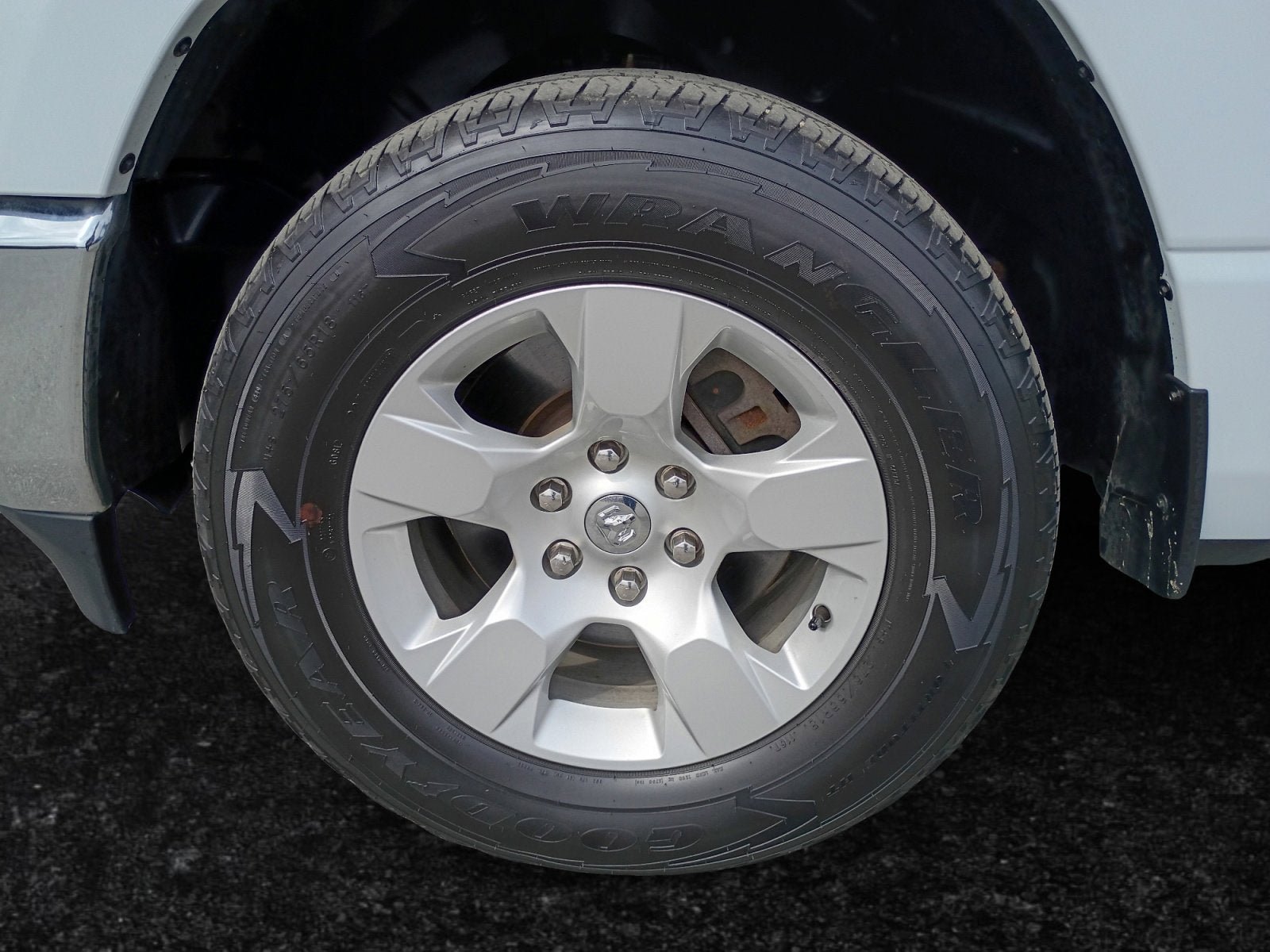 Used 2023 RAM 1500 Big Horn AWD/4WD image 15