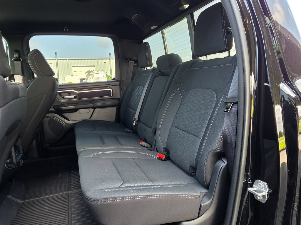 New 2026 RAM 1500 Big Horn AWD/4WD image 30
