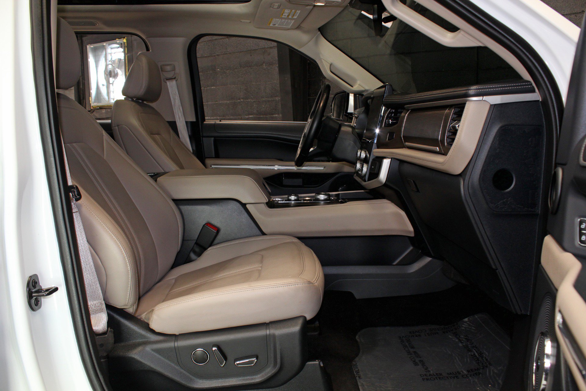 Used 2023 Ford Expedition Max Limited AWD/4WD image 49