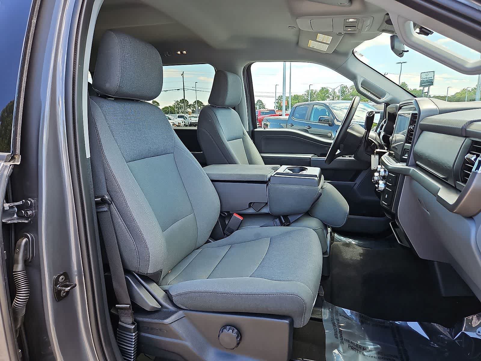 Used 2025 Ford F150 XLT w/ Equipment Group 301A Standard AWD/4WD image 30
