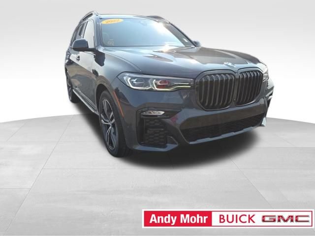 Used 2022 BMW X7 xDrive40i w/ M Sport Package AWD/4WD image 3