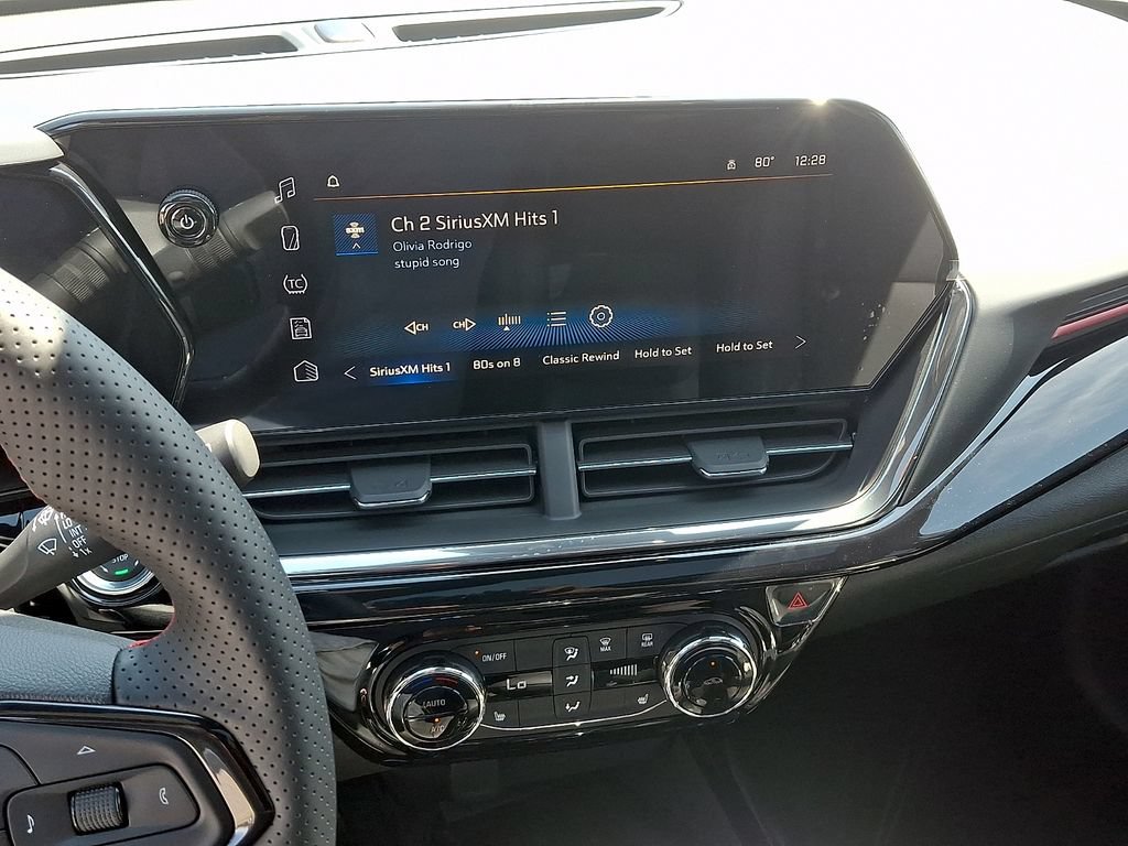 New 2026 Chevrolet Trax RS w/ Sunroof Package FWD image 12