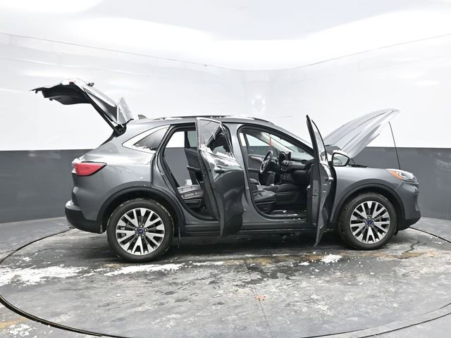 Used 2022 Ford Escape Titanium image 45