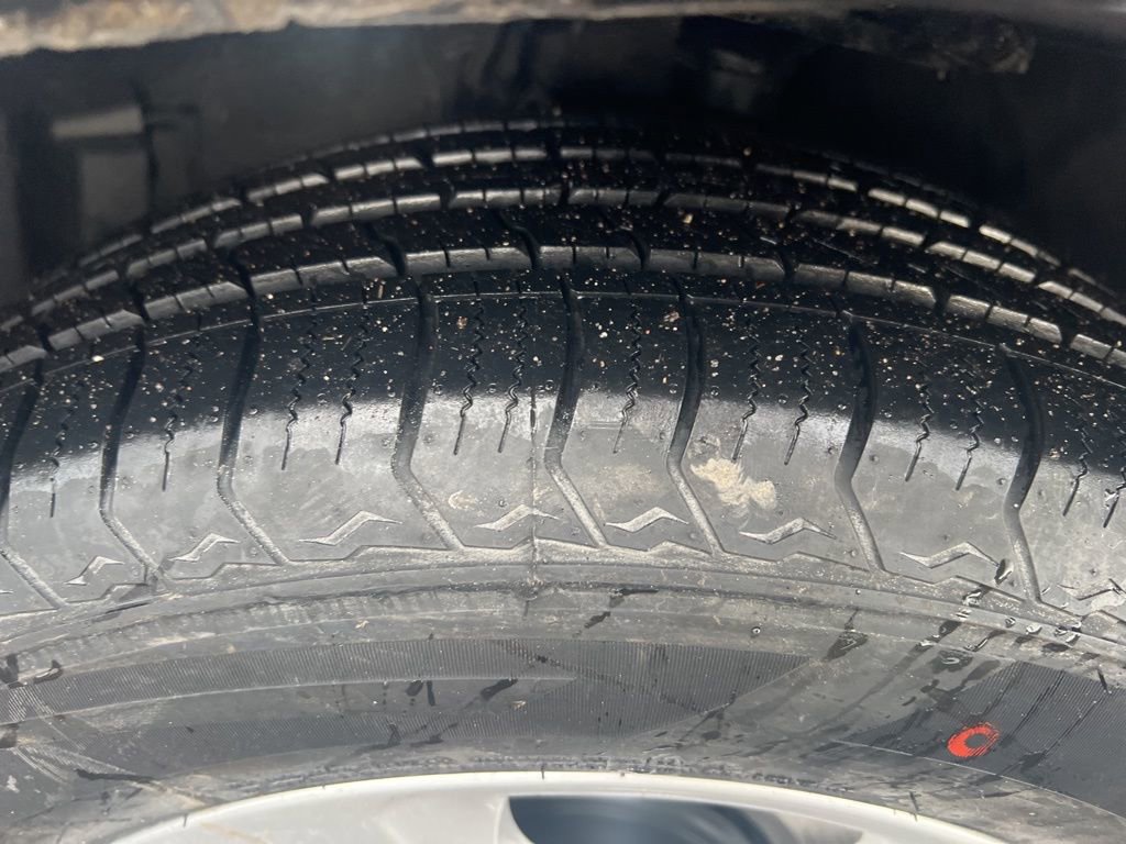 Used 2019 Toyota Sienna LE image 40