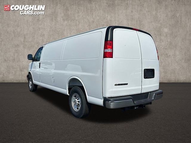 New 2025 Chevrolet Express 3500 Extended w/ Driver Convenience Package image 6