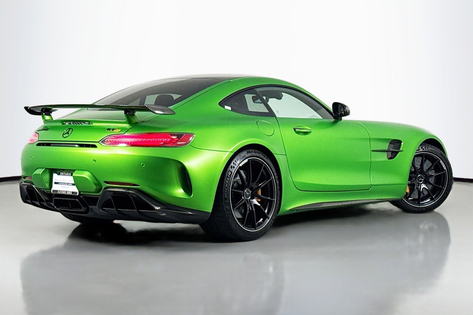Used 2018 Mercedes-Benz AMG GT R image 11