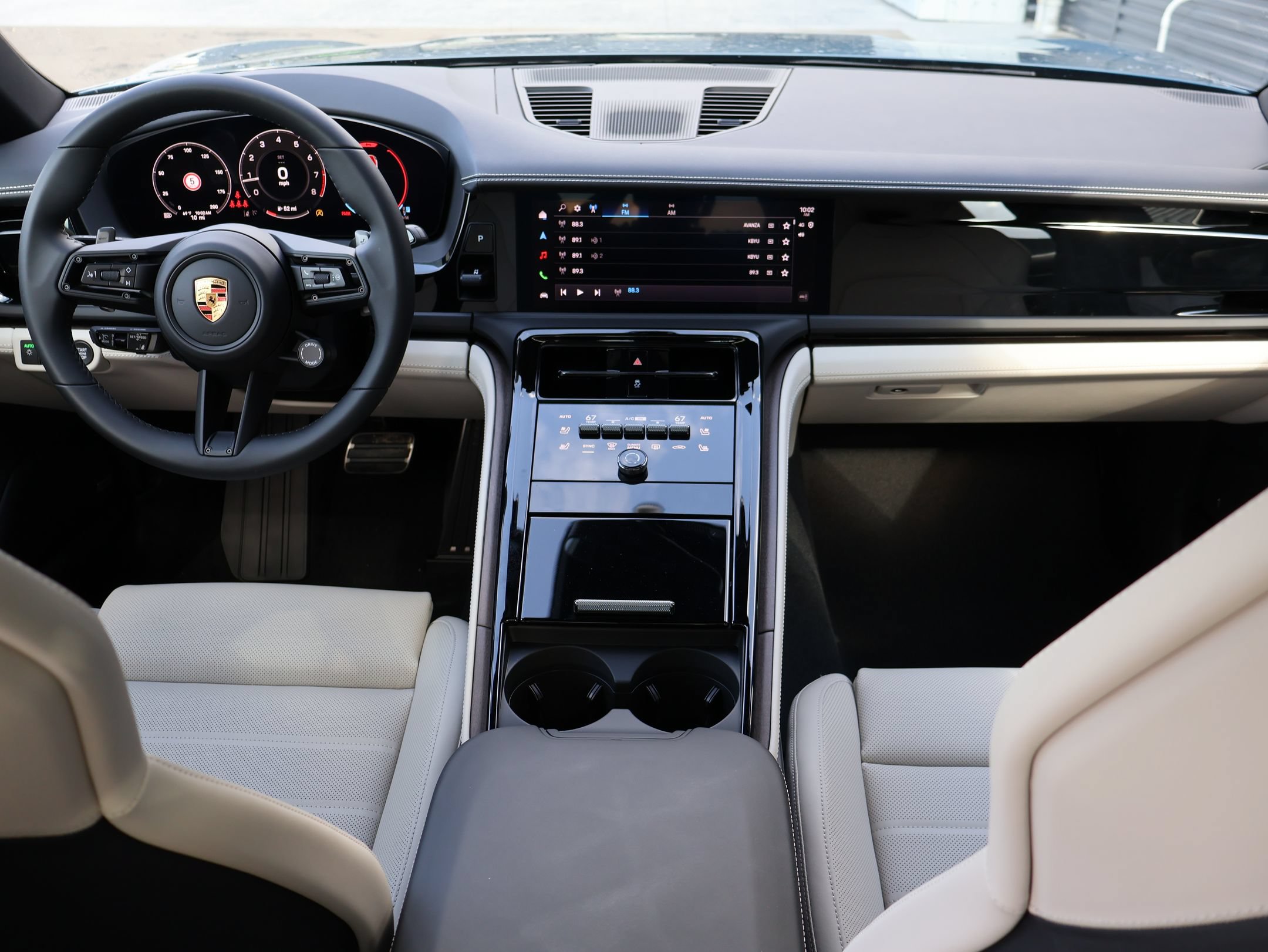 New 2026 Porsche Panamera 4 AWD/4WD image 27