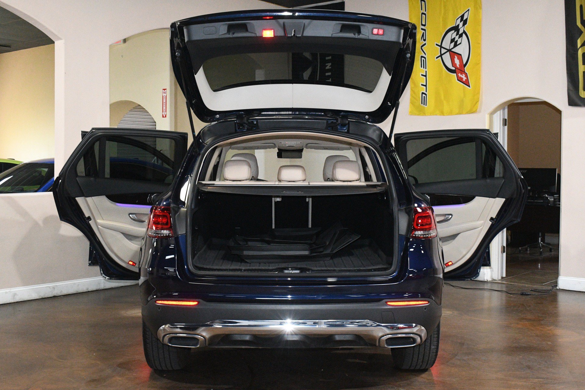 Used 2022 Mercedes-Benz GLC 300 image 88