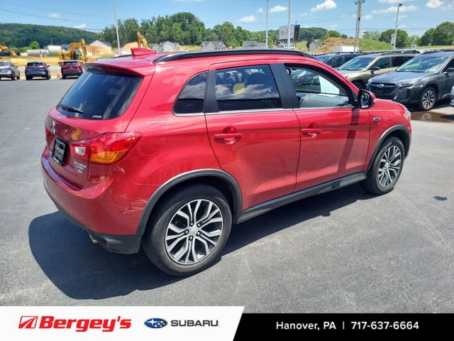 Used 2017 Mitsubishi Outlander Sport SEL AWD/4WD image 4