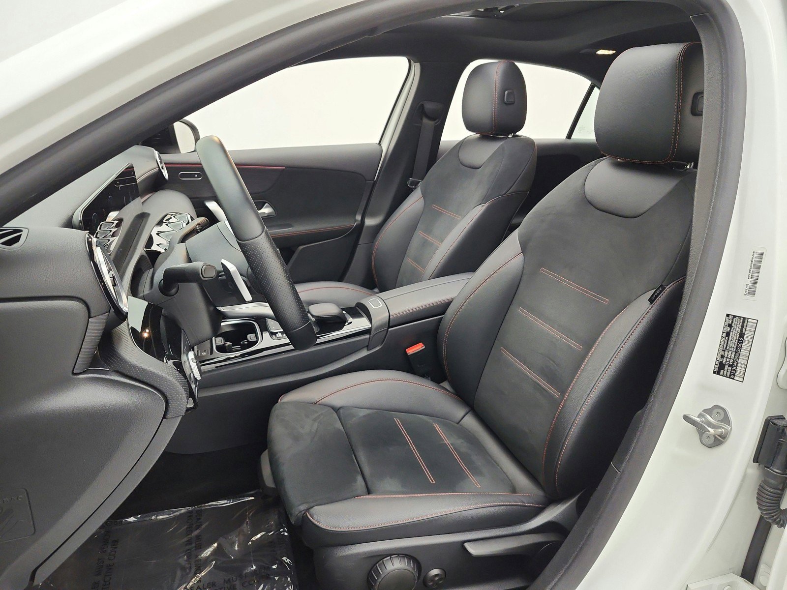 Used 2022 Mercedes-Benz A 220 image 15